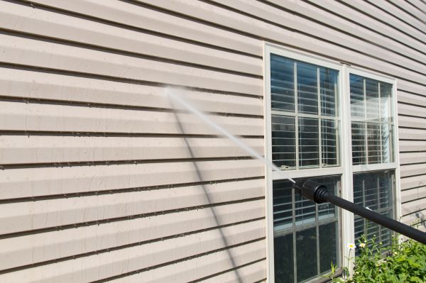 Cost of Exterior Wall Cleaning in De Pere