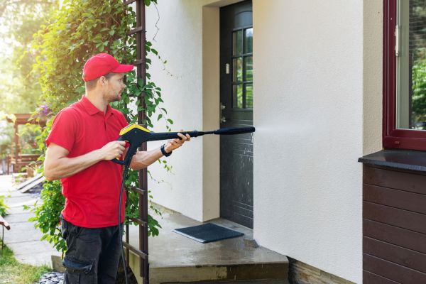 Cost of Building Exterior Cleaning in De Pere