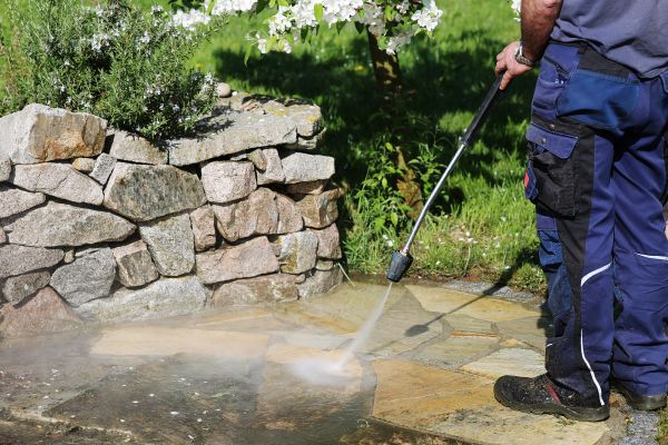 Cost of Stone Pressure Washing in De Pere