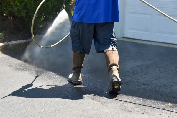Cost of Asphalt Driveway Cleaning in De Pere