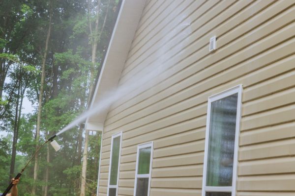 Cost of Home Siding Cleaning in De Pere